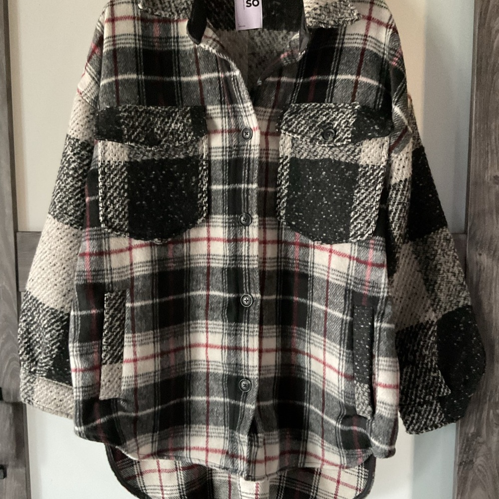 EUC- Women’s shacket